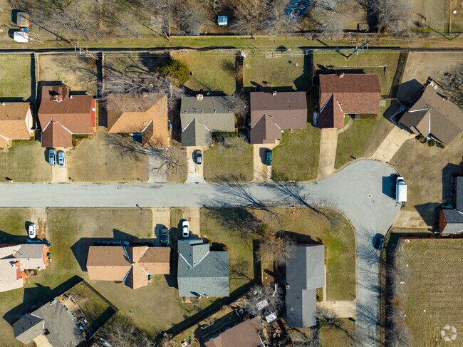 The Gilcrease Hills neighborhood offers comfortable living, at a great price.