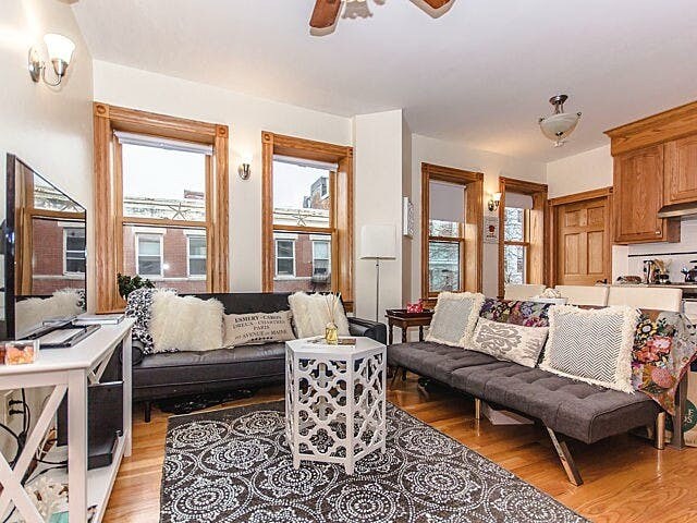 60 Phillips St unit 3, Boston, MA 02114 - photo 2