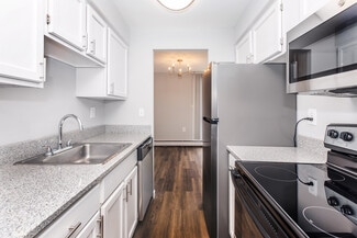 17721 Whitney Rd, Strongsville, OH 44136