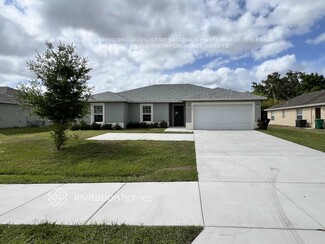 177 SW Thornhill Dr, Port St. Lucie, FL 34984