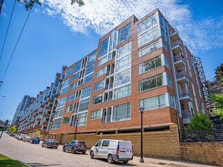 1500 Detroit Ave, Cleveland, OH 44113