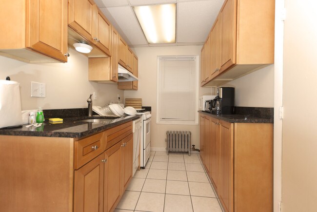 1307 Commonwealth Ave unit 3, Allston, MA 02134 - photo 3