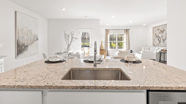 6151 Feather Way SE, Owens Cross Roads, AL 35763 - photo 5