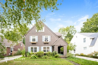 238 Oakgrove St, Ravenna, OH 44266