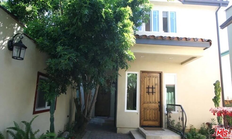 1834 Euclid St, Santa Monica, CA 90404 - photo 1