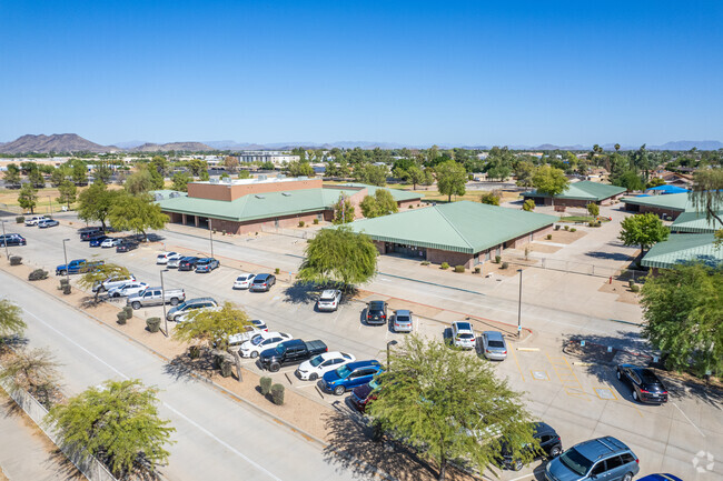 Main buildings where learning happens at Canyon Elementary in Glendale.