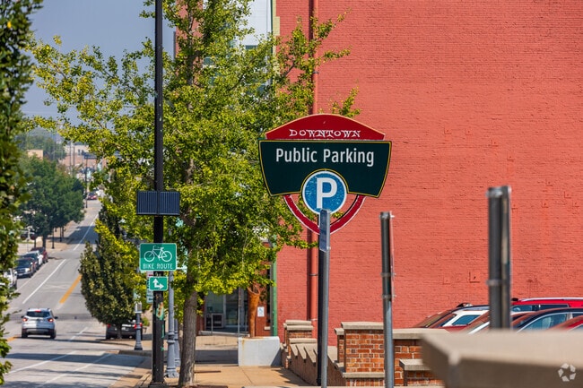 Access to Downtown is more convenient through various public parking lots.