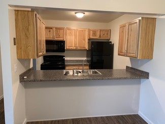 300 Riverwind Dr, Dewitt, MI 48820