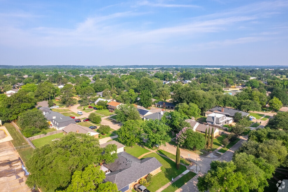 Springlake/University Terrace