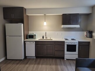 6640 N Amherst St Unit B, Portland, OR 97203