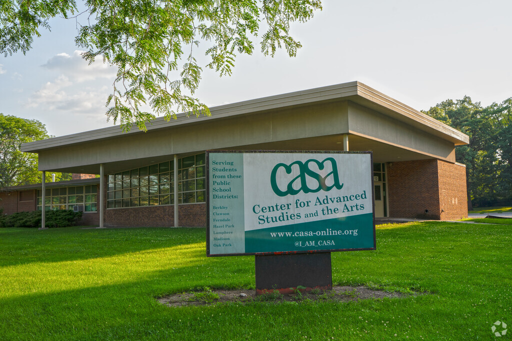Center for Advanced Studies and the Arts sign and building in Oak Park.