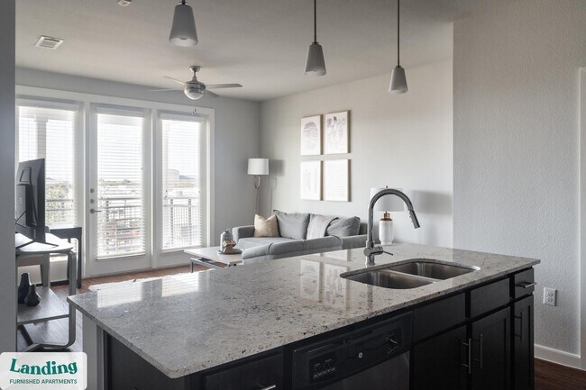 4300 Cromwell Dr unit 7311, Kyle, TX 78640 - photo 7