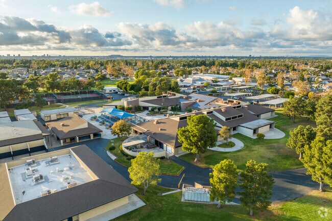 Venado Middle School is a California Distinguished School and National Blue Ribbon School.