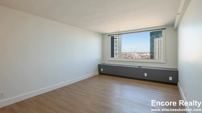 72 Staniford St unit 3020, Boston, MA 02114 - photo 7