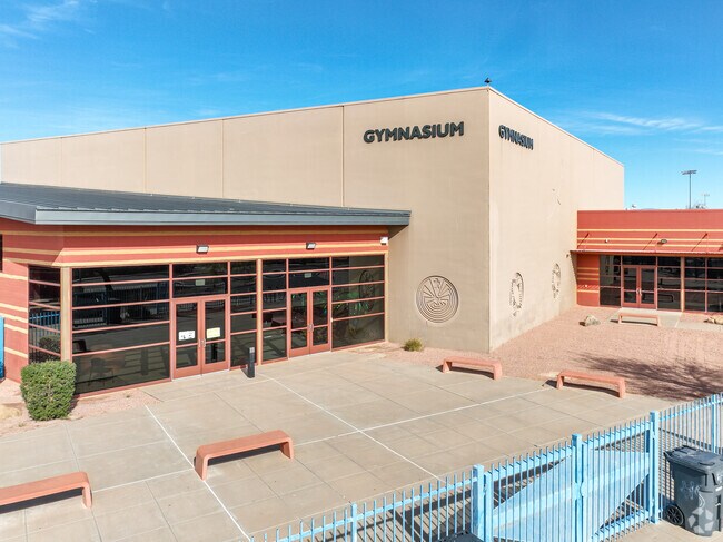 Accelerated Learning Academy empowers students to advance quickly through coursework.