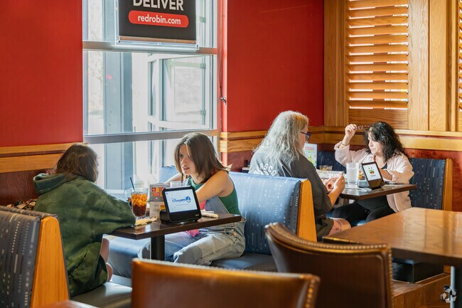 Red Robin serves burgers and brews near Cranberry Township.