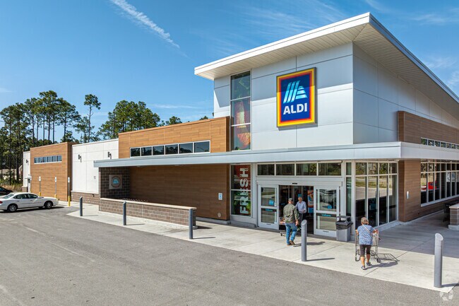Aldi is a popular grocery option near Gulf Park Estates.