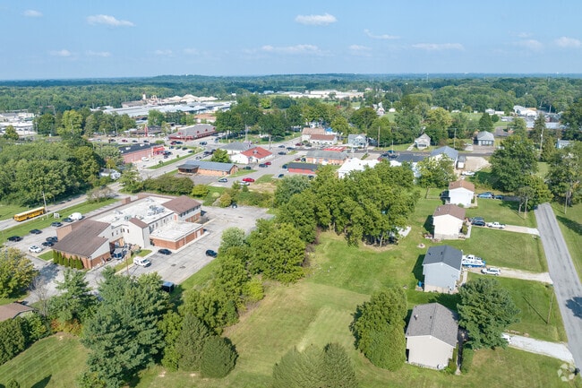Copley’s homes sit on spacious lots with carefully manicured lawns and mature trees.