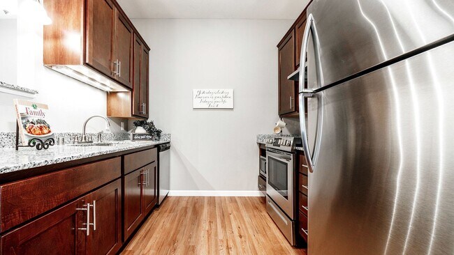 Gateway Green Apartments, Forest Lake, MN 55025 - photo 7