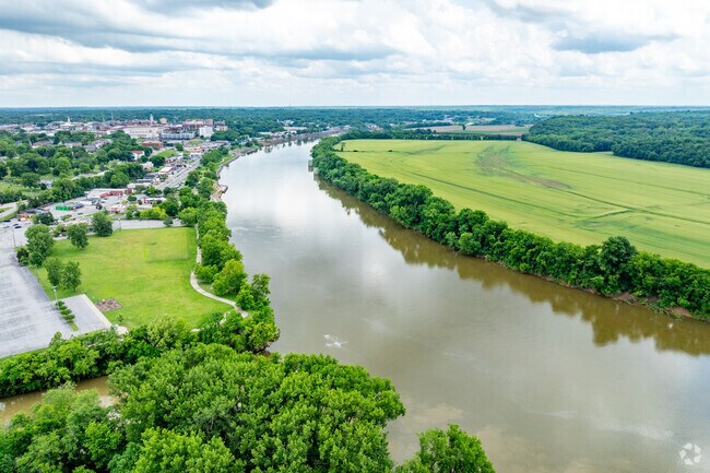 The Cumberland River borders New Providence on it's South side.