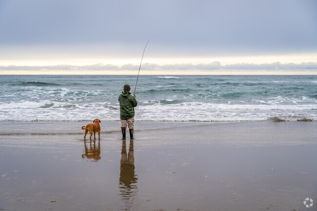 Residents of Coos Bay enjoy spending time at nearby beaches such as Horsfall Beach and can fish in the Pacific Ocean.