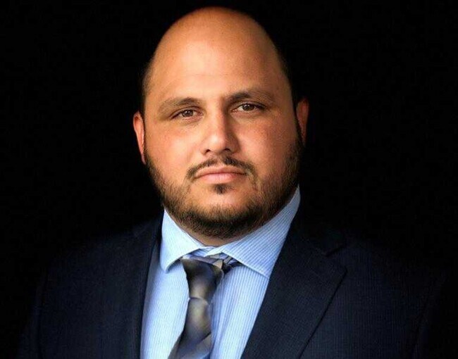 Agent Photo