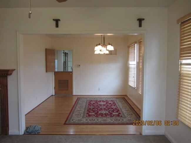 8838 W 3500 S unit Upstairs, Magna, UT 84044 - photo 4