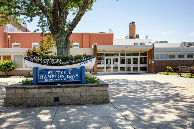Hamptons Elementary School provides academic excellence in a supportive environment.