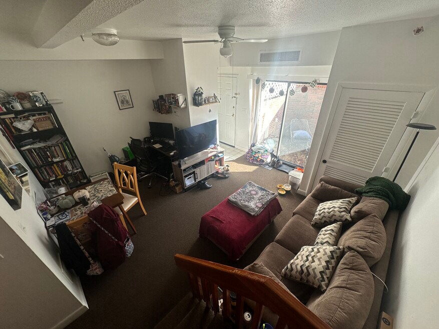 195 Winthrop Rd unit 32, Brookline, MA 02445 - photo 1