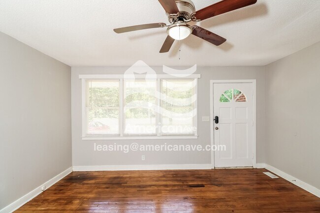 883 Medfield Rd, Lugoff, SC 29078 - photo 3