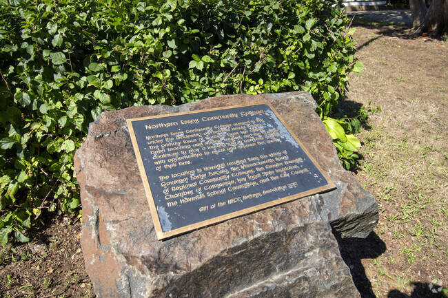 Learn about the Haverhill area and landmarks near the Greenleaf Academy in the town of Bradford.