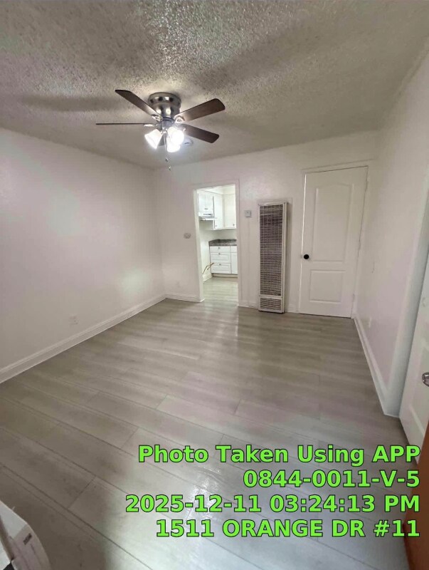 1511 Orange Dr unit 11, Bakersfield, CA 93305 - photo 4