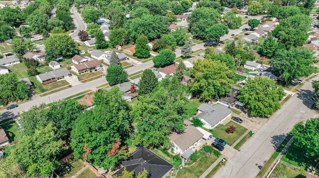 Vinton Woods is a neighborhood of tidy streets with multiple house styles.