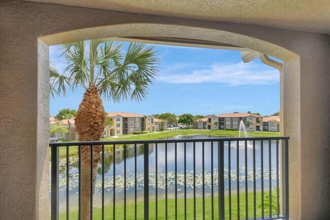 15185 Michelangelo Blvd unit Robert, Delray Beach, FL 33446 - photo 3