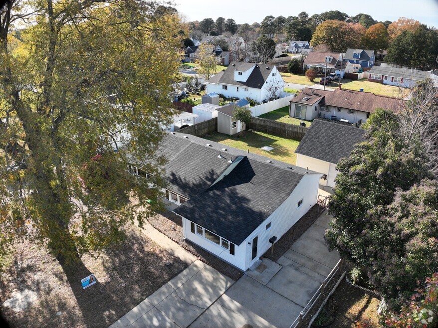 637 Cunningham Rd, Virginia Beach, VA 23462 - photo 2