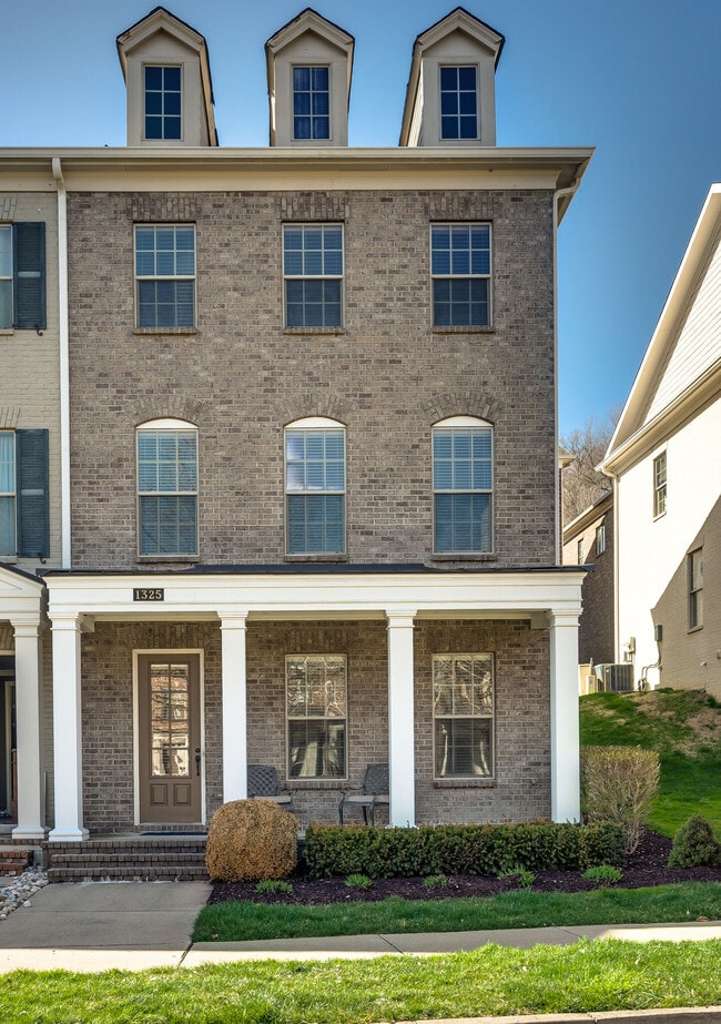 1325 Moher Blvd, Franklin, TN 37069