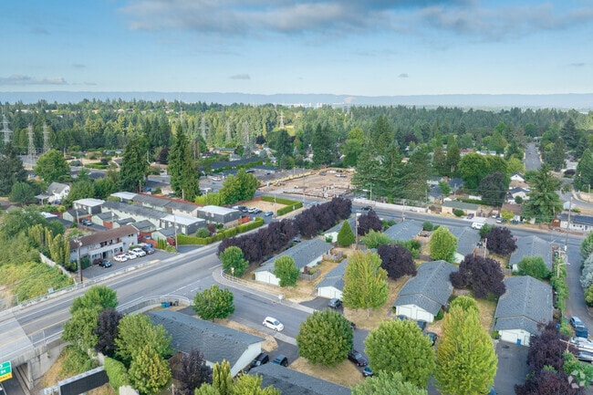New homes and apartments aren't uncommon in West Hazel Dell.