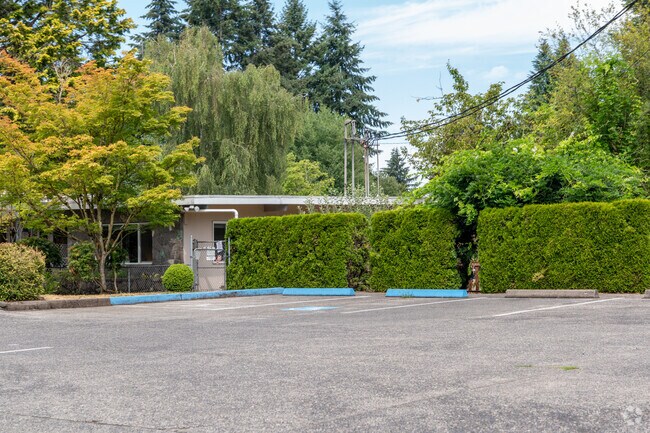 Skinner Elementary Montessori School 02