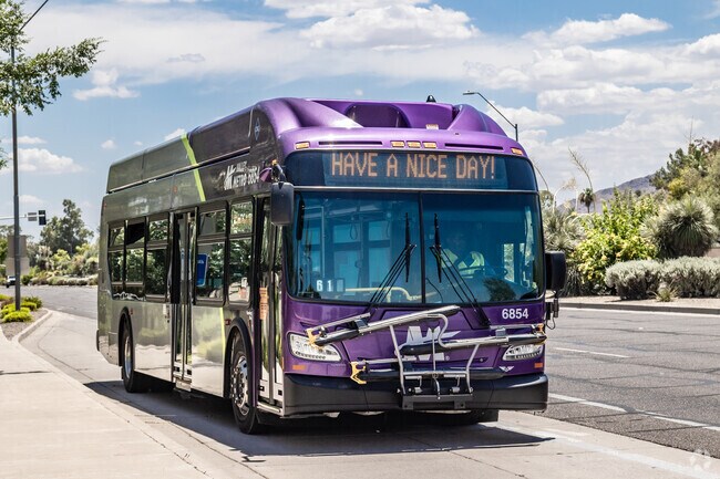 Valley Metro serves Gainey Ranch with convenient pickups along Scottsdale Road.