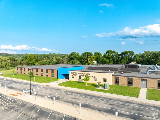 Hoover Elementary School serves students in Valhalla.