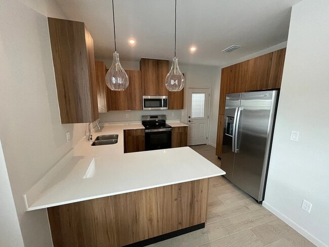 3317 Duke Ave unit 4, McAllen, TX 78504 - photo 4