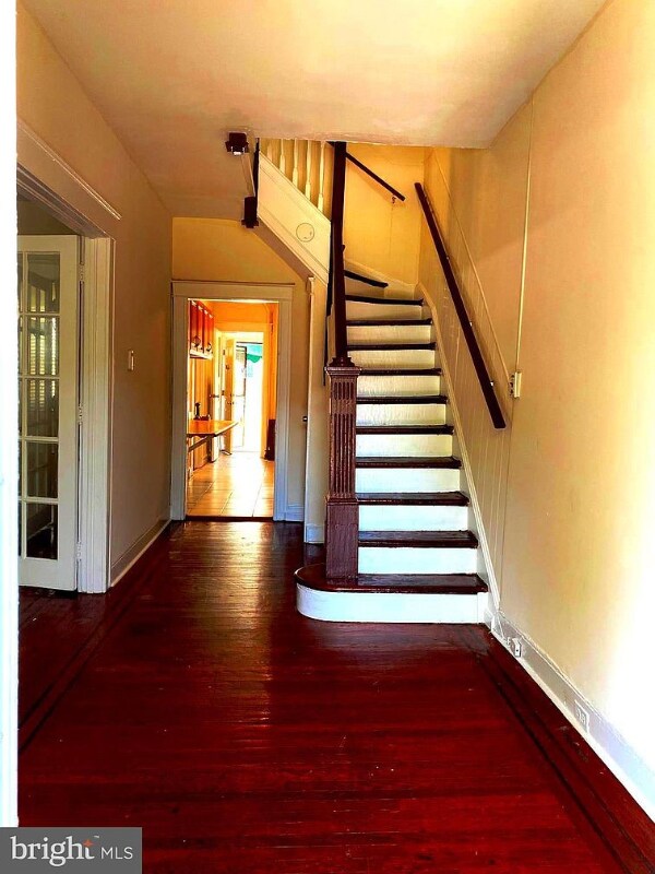 1536 Appleton St, Baltimore, MD 21217 - photo 1