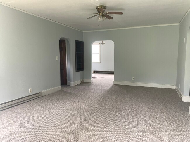 1521 E Main St unit Main, Oak Hill, WV 25901 - photo 3