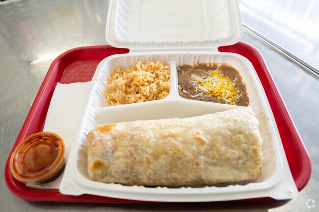 664 TJ Birrieria is the place to get the freshest burritos in Skyline.