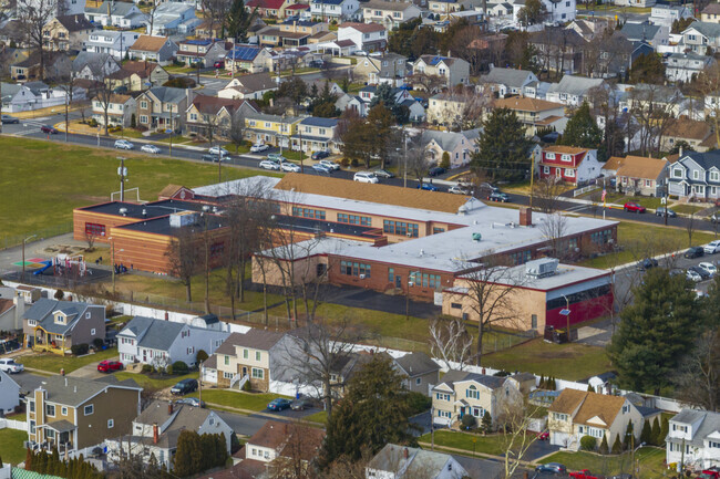 Helen Smith School educates approximately a total of 295 students in an academic year.