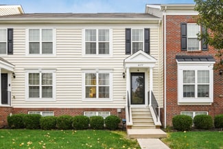 6177 Needletail Rd, Columbus, OH 43230