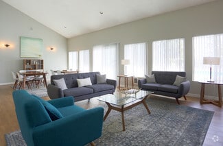 3009 NE 57th Ave, Vancouver, WA 98661