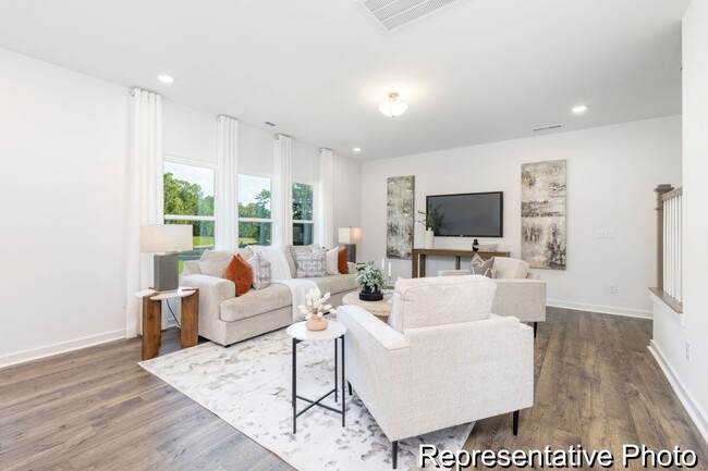 292 Nathan Dr, Lillington, NC 27546 - photo 4