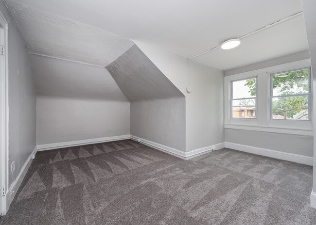 4013 W Forest Park Ave unit 3, Gwynn Oak, MD 21207 - photo 3