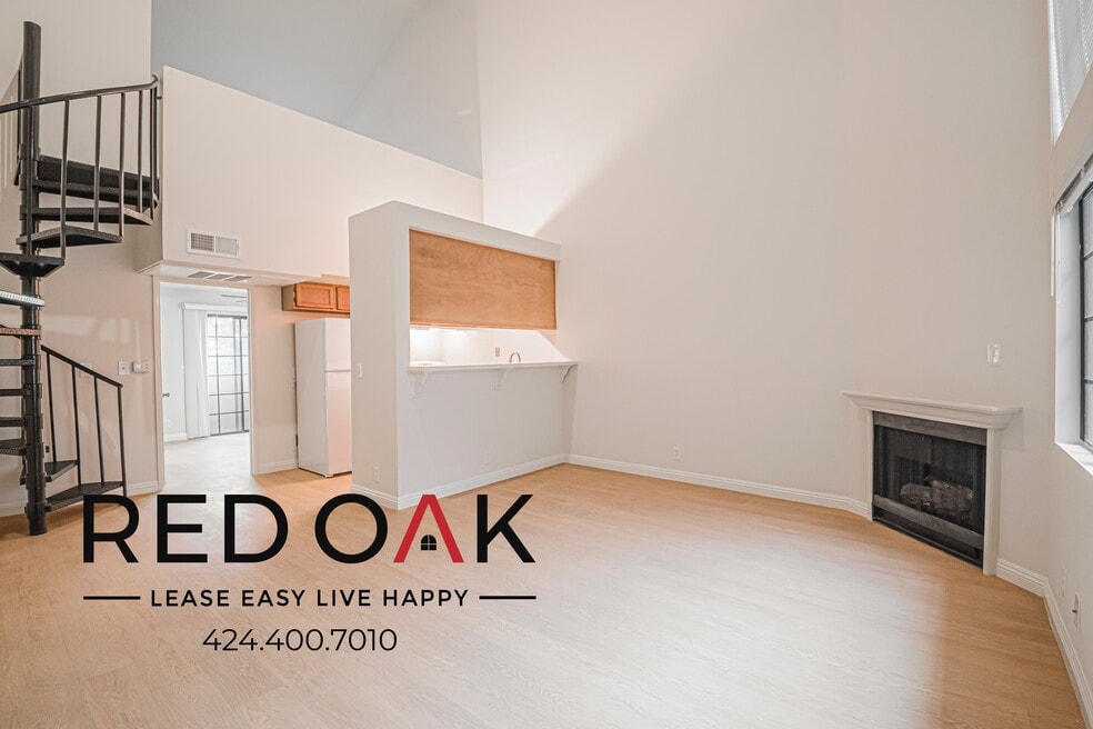 4651 Cahuenga Blvd unit 313, North Hollywood, CA 91602 - photo 1